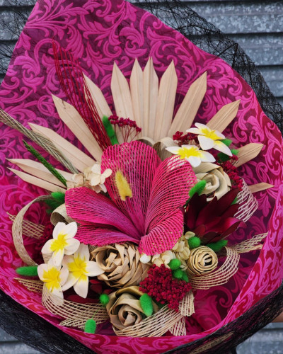 Hot Pink Hibiscus Flax Flower Bouquet