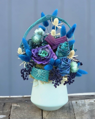 Paua Flax Flower Arrangement