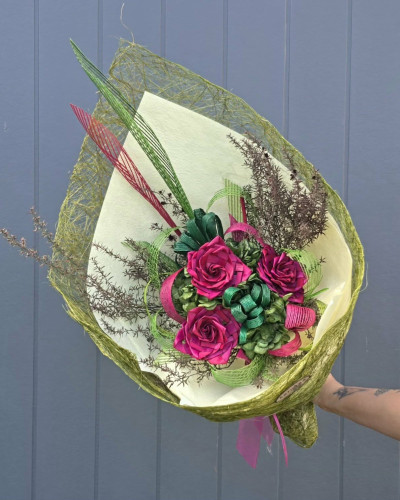 Raspberry Rush Flax Flower Bouquet