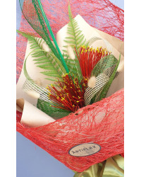 Single Flax Pohutukawa Bouquet